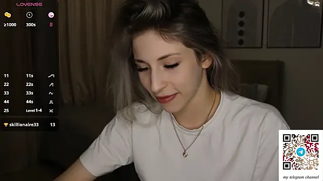 Snapshot of magnificent_Destiny chatting on February 28, 2026, 9:25 pm magnificent Destiny online show from February 28, 2026, 9:25 pm