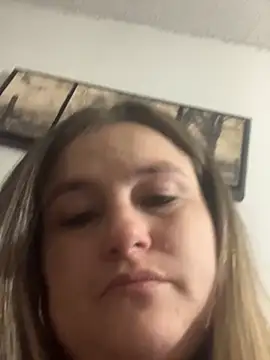 BuzzBunni69 online show from November 28, 2025, 8:14 am