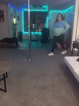 BuzzBunni69 online show from December 3, 2025, 7:24 pm