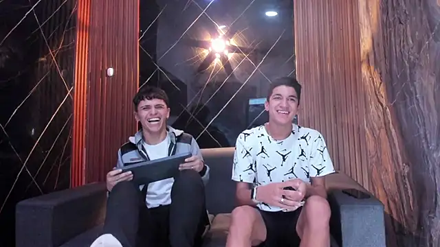 Stiben boy online show from October 17, 2025, 3:54 am