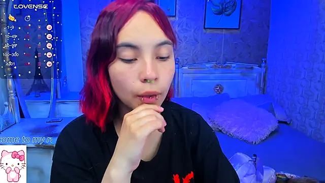 Megane whitte online show from October 26, 2025, 3:18 am