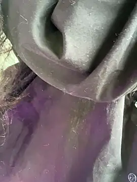 Lisa afreen online show from October 10, 2025, 6:03 am