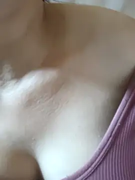 Snapshot of Paul-paul11 chatting on December 4, 2025, 2:21 am Paul-paul11 online show from December 4, 2025, 2:21 am