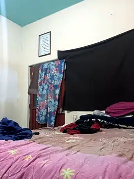 Snapshot of Sk3m_veryhot chatting on November 21, 2025, 12:37 pm Sk3m veryhot online show from November 21, 2025, 12:37 pm