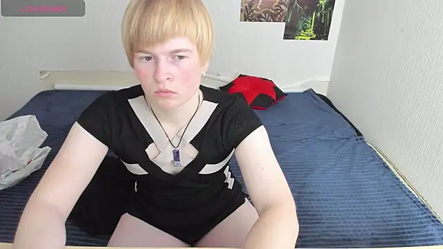 Cattie w  online show from November 8, 2025, 1:09 am