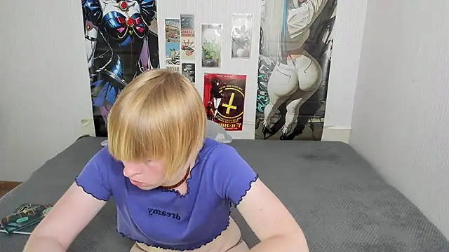 Cattie w  online show from July 16, 2026, 1:13 am