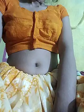 misskomal97 online show from October 11, 2025, 6:53 pm