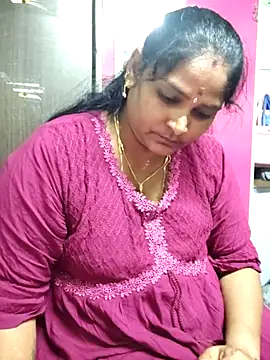 navyasree143 online show from November 24, 2025, 11:32 am