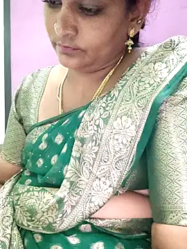 Snapshot of navyasree143 chatting on September 30, 2025, 3:07 pm navyasree143 online show from September 30, 2025, 3:07 pm