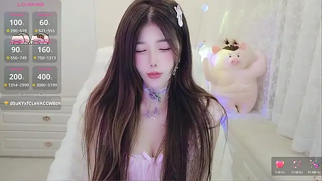 Coco-Di online show from May 20, 2026, 2:30 am
