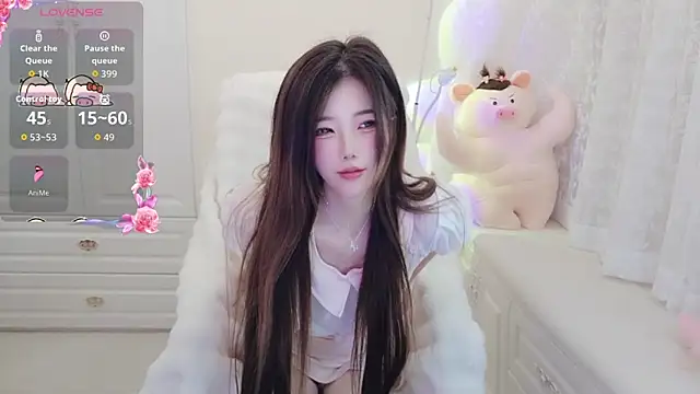 Coco-Di online show from February 10, 2026, 2:32 am