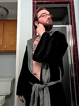 bear8t online show from February 24, 2026, 5:03 pm