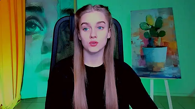 JuneWoods online show from April 9, 2026, 7:14 am