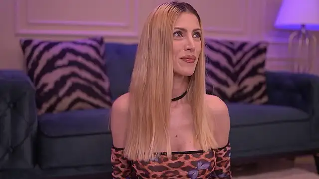 EllaBlake online show from March 27, 2026, 5:27 am