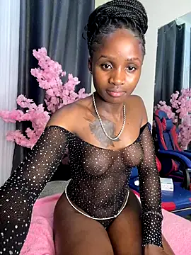 Snapshot of Lolo_Queenn chatting on October 16, 2025, 2:53 am Lolo Queenn online show from October 16, 2025, 2:53 am