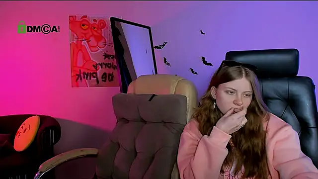 leslie bird online show from November 5, 2025, 12:30 pm