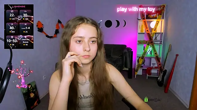 rebecca smile online show from October 27, 2025, 1:34 pm