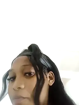 ConnieSmall24 online show from April 2, 2026, 2:52 am