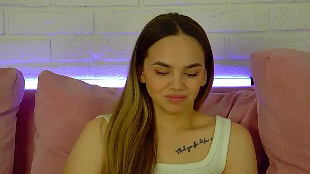 Snapshot of AnitaVenture chatting on March 1, 2026, 6:24 am AnitaVenture online show from March 1, 2026, 6:24 am