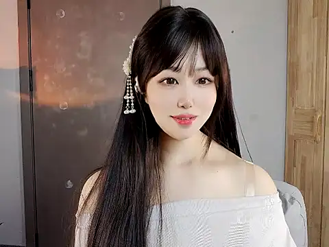 Tinababe-00 online show from October 1, 2025, 6:18 am