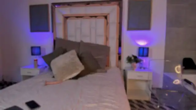 Snapshot of Violeta_dh chatting on November 5, 2025, 12:08 pm Violeta dh online show from November 5, 2025, 12:08 pm