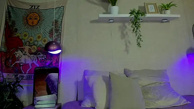 Snapshot of Violeta_dh chatting on October 13, 2025, 1:12 pm Violeta dh online show from October 13, 2025, 1:12 pm