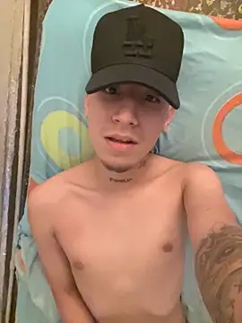 cristyan arias online show from December 1, 2025, 2:29 pm