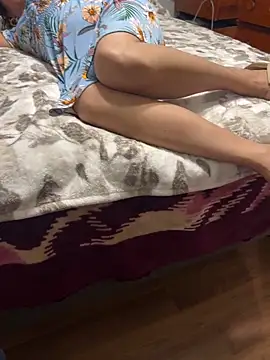 chicamilf69 online show from October 1, 2025, 1:55 am