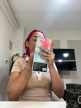 Snapshot of theladymonserrateshow chatting on November 5, 2025, 12:08 pm theladymonserrateshow online show from November 5, 2025, 12:08 pm