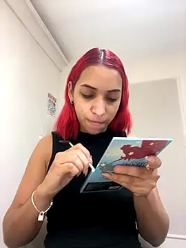 Snapshot of theladymonserrateshow chatting on November 11, 2025, 11:49 am theladymonserrateshow online show from November 11, 2025, 11:49 am