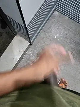 Snapshot of BIG_DICK__BOY chatting on October 30, 2025, 7:11 pm BIG DICK BOY online show from October 30, 2025, 7:11 pm