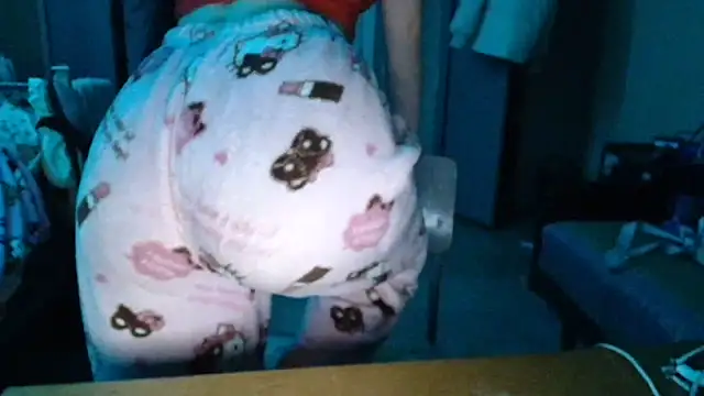 Emilia Light online show from February 22, 2026, 3:57 pm