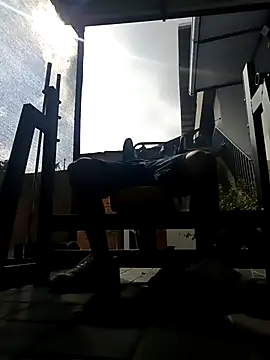 Snapshot of kingbickcockDn chatting on October 31, 2025, 7:32 pm kingbickcockDn online show from October 31, 2025, 7:32 pm