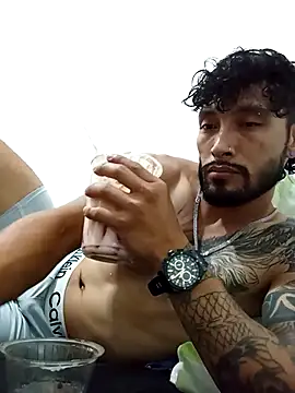 Snapshot of kingbickcockDn chatting on November 7, 2025, 7:57 am kingbickcockDn online show from November 7, 2025, 7:57 am