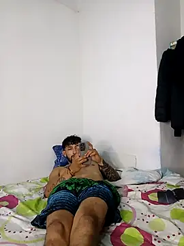 kingbickcockDn online show from December 17, 2025, 4:28 am