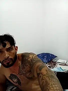 Snapshot of kingbickcockDn chatting on October 27, 2025, 3:02 pm kingbickcockDn online show from October 27, 2025, 3:02 pm