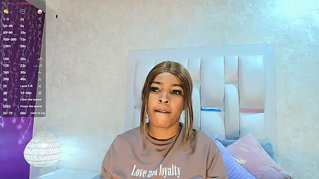 Layla lell online show from March 20, 2026, 12:28 pm