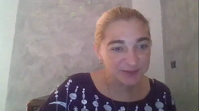 GoldenAngelMilf online show from October 1, 2025, 11:36 am