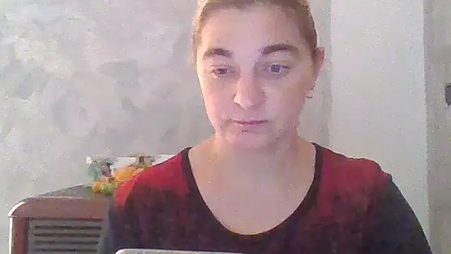 GoldenAngelMilf online show from November 6, 2025, 1:04 pm