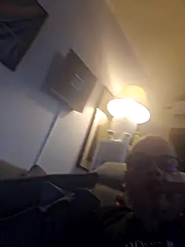 Snapshot of ilmilanese76 chatting on September 25, 2025, 5:19 pm ilmilanese76 online show from September 25, 2025, 5:19 pm