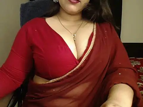 Snapshot of Queen_Homaira chatting on February 17, 2026, 2:31 am Queen Homaira online show from February 17, 2026, 2:31 am