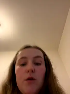 Snapshot of AthenaClary69x chatting on October 8, 2025, 1:34 pm AthenaClary69x online show from October 8, 2025, 1:34 pm