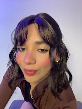 Snapshot of Capricho_01 chatting on April 20, 2026, 6:09 pm Capricho 01 online show from April 20, 2026, 6:09 pm