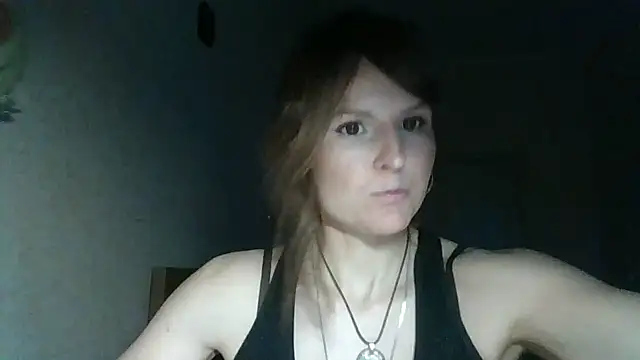 Arivonne online show from April 22, 2026, 4:47 pm