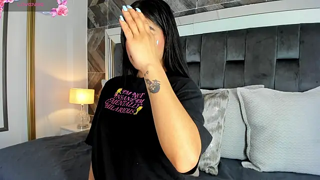 NaylaGrey online show from February 25, 2026, 11:32 am