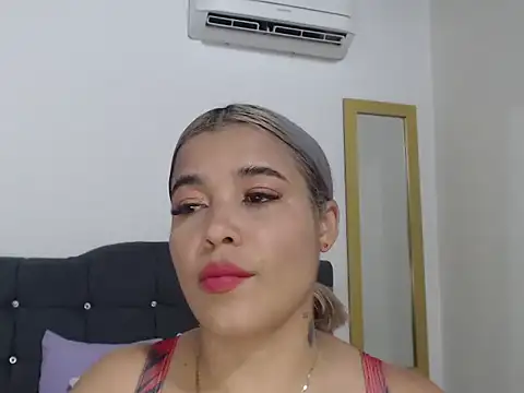 Charlotte Greyk online show from September 30, 2025, 8:37 pm