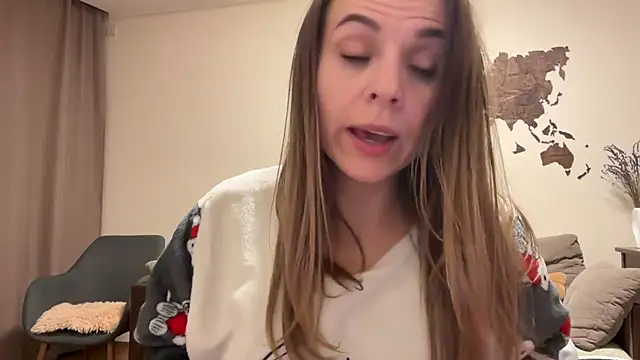 Snapshot of AnnieLove7722 chatting on October 13, 2025, 11:16 pm AnnieLove7722 online show from October 13, 2025, 11:16 pm