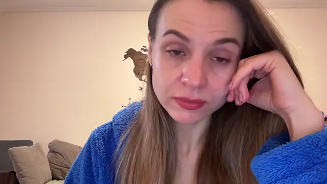 Snapshot of AnnieLove7722 chatting on October 16, 2025, 9:50 am AnnieLove7722 online show from October 16, 2025, 9:50 am