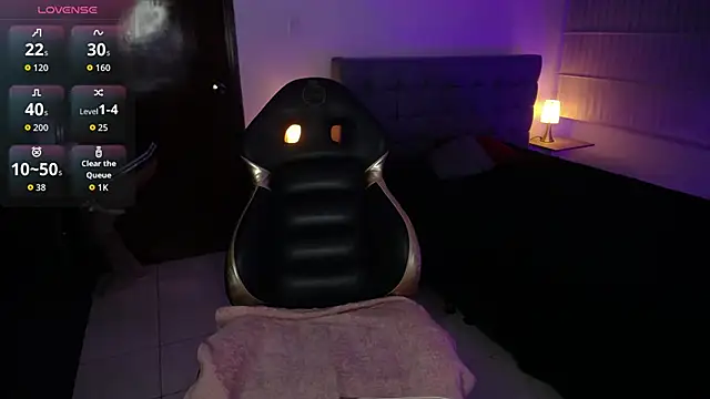  ceeleste cute  online show from November 22, 2025, 8:08 pm