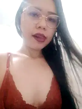 dinha2025 online show from October 2, 2025, 11:19 pm